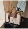 Bolso de Gran Capacidad de Alta Gama Transfronterizo para Mujer Otoño e Invierno 2026 Nuevo Bolso Versátil para el Trabajo Bolso de Hombro Tipo Tote Simple