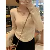 Top de suéter de punto gris 2026 nuevo otoño cuello cuadrado top básico para mujer atuendo de principios de otoño