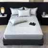 Lujo ligero estilo Chanel simple tapete de verano de seda de hielo lavable sábana ajustable tapete para aire acondicionado juego de tres piezas 1.5m/1.8 m verano