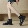 Botas Novas Botas Martin Retro Baixas Comércio Exterior Botas Femininas Outono e Inverno Botas de Motocicleta Botas Romanas Fivela de Cinto Europeia e Americana Cano Curto com Algodão