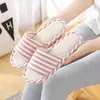Novas pantufas de tecido de linho masculinas 2026 do fabricante para uso doméstico, pantufas internas para casal e pantufas femininas para uso em casa de aluguel, atacado