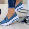 Comércio Exterior Sapatos Femininos de Sola Grossa Tamanho Grande Slip-On Sapatos Preguiçosos Casual 2025 Mocassins Sapatilhas Femininas Novo Fivela de Metal