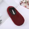 Outono e inverno meias de chão antiderrapantes com acolchoamento de veludo para fabricantes atacado sapatos e meias quentes de dança e yoga antiderrapantes de camada dupla para mulheres adultas