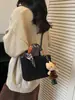 Bolso Pequeño Cuadrado Casual Simple para Mujer 2025 Invierno Nuevo Estilo de Alta Calidad Elegante Exquisito Bolso de Hombro Cruzado