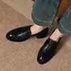 Mocasines JK de cuero de alta calidad estilo británico para mujer, con tacón medio grueso, punta redonda y apertura profunda, perfectos para otoño de 2026