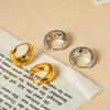 Pendientes de Aleación de Titanio Dorado con Superficie Lisa para Mujer, Pendientes de Acero Inoxidable de Lujo de Gama Alta Nicho Otoño e Invierno Venta al por Mayor