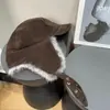 Conjunto de Dos Piezas ~ Moda Coreana Otoño e Invierno Sombrero Trapero Cortavientos de Gamuza para Mujer, Sombrero Grueso Cálido Protector de Orejas de Peluche Retro de Moda