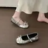 Sapatos Mary Jane Prata Estilo Francês Boca Rasa Estilo Ballet para Mulheres, Novo da Coleção Primavera 2026 Sapatos Planos de Couro com Laço