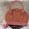 Bolsa Feminina Estilo Novo Clássico Retrô Transfronteiriça 2025 Versátil Multicor Padrão Crocodilo Bolsa de Mão Moda Bolsa Concha