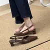 Sandálias Chuyuji estilo francês minimalista de bico quadrado com tira no calcanhar para mulheres com saltos grossos, elegantes e delicadas, sapatos de verão simples