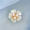 Gemelos de Flor de Perla para Mujer, Accesorios Decorativos de Alta Gama para Ropa, Botones Decorativos de Estilo Francés