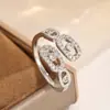 Anillo de cadena calado con incrustaciones de diamantes, superventas transfronterizo, disponible en oro y plata, ofrece una sensación de lujo ligero y alta gama, con un diseño abierto ajustable