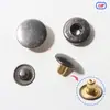 Botões de Pressão Metálicos com Base de Cobre, em Estoque, Laváveis, à Prova de Ferrugem, Redondos, para Jaquetas de Plumas 83