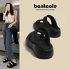 Pantuflas para Mujer 2024 Nuevo Estilo Veraniego para Uso en Exteriores con Faldas, Moda de Alta Gama, Suela Gruesa, Suela Suave, Sandalias de Playa Antideslizantes