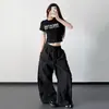 Camiseta Feminina de Manga Curta com Estampa de Letras Americanas 2026 Chegada Nova de Verão Feminina Preta Slim Fit Valorizando Estilo Hot Girl Top