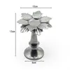 Nuevo Candelabro de Metal con Patrón Estampado Forma de Flor Lujo Accesible Decoración de Interiores Sala de Estar Restaurante Candelabro de Ambiente