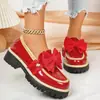Comercio Exterior Tallas Grandes Otoño 2026 Nuevo Estilo Zapatos Planos Casuales de Suela Gruesa Color Sólido Mocasines con Adorno de Moño Slip-On