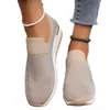 Zapatos casuales transfronterizos de tacón de cuña para mujer de talla grande, nueva colección primavera/verano 2026, con adornos brillantes y punta redonda, con parte superior de punto