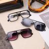 Nuevas Gafas V Europeas y Americanas de Ojo de Gato Transfronterizas Versátiles de Gama Alta con Montura Grande Anti Luz Azul Venta al por Mayor Populares de Montura Cuadrada Planas