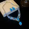 ¡Precioso y deslumbrante! Collar con colgante de flor de circón y gota de agua, cadena para la clavícula estilo corte vintage, joyería de lujo ligero y sensación de alta gama
