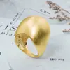 Anillo de Moda Asimétrico Estilo Ins Oro de 18 Quilates Dedo Índice Femenino Anillo Cepillado Lujo Accesible Joyería para Fiestas Fabricante Venta Directa
