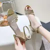 2026 Sandalias de Tacón Grueso Abiertas por Delante y Cerradas por Detrás de Cuero con Correa de Hebilla Estilo Coreano para Mujer, Versátiles y Sencillas, de Moda para Verano