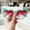 Novos Óculos de Sol de Moda Cruzados da Amazon Love para Homens e Mulheres Óculos de Sol Retro de Alta Qualidade Prontos para Venda