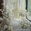 2026 Nueva Serie Blanca Accesorios de Flores para Bodas Juego de Decoración de Boda Materiales de Flores Color Claro Blanco Roto Arreglo Floral Artificial para Bodas