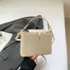 Textura de Moda Verano 2025 Gran Capacidad Nuevo Lujo Ligero Elegante Casual Bolso Pequeño Cuadrado de Hombro Cruzado de Mano