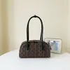 Bolso de mujer de gran capacidad, nuevo bolso de hombro casual de otoño 2026, bolso Boston tote cruzado para viajes cortos