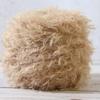 Venta al por mayor de bolas de lana de oveja, hilo especial para muñecos de peluche, rollo de lana de osito de peluche, hilo de fantasía tejido a mano.