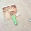 Mini Cortauñas de Dibujos Animados para Uñas de Casa Color Macarrón Lindo Estudiante Portátil Anti-salpicaduras Pequeños Cortauñas