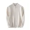 Chaqueta Cardigan de Punto de Color Sólido con Cuello Redondo para Hombre 2024 Otoño e Invierno Moda Tendencia Juvenil Versátil Casual Talla Grande Top