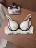 Lencería sexy de lunares para mujer, copa redonda tridimensional, busto pequeño realzado para parecer más grande, soporte lateral del busto, sujetador inalámbrico de satén con encaje