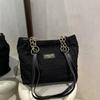 Bolso Tote de Hombro Tipo Cubo Versátil de Alta Gama con Gran Capacidad, Estilo de Nicho Nuevo para Verano 2026, para la Clase y el Trayecto al Trabajo