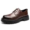 48 Zapatos de Hombre de Talla Grande con Suela Gruesa para Aumentar Altura, Tallados, Estilo Británico Brogue, Zapatos de Piel, Zapatos Casuales de Invierno, Zapatos para Traje de Novio