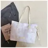 Bolsa Cesta de Legumes Portátil 2026 Nova Coleção de Primavera Estilo Casual e Elegante Bolsa Saco com Textura da Moda e Cores Contrastantes, Bolsa de Ombro Único
