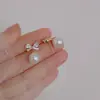 Brincos Borboleta Zircônia Exquisitos de Luxo Leve Nicho Estilo Coreano Super Fada Versátil Elegante Brincos de Pérola Joia de Orelha Popular