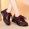 Zapatillas Cómodas Antideslizantes de Suela Suave que Aumentan la Altura para Mujer, Zapatos Casuales Versátiles y Elegantes para Personas Bajitas que Te Hacen Ver Más Delgada y Más Alta