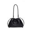 Bolso Nuevo Tejido de Diseño de Nicho para Mujer, Bolso de Nube Plegado con Cordón de Moda y Sencillo Tejido a Mano, Bolso de Hombro
