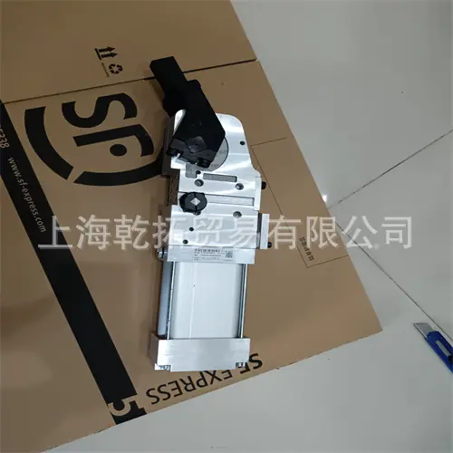 V63.1ZA10T08T60.jpg