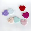 Esponja de polvo ultra suave de cristal con forma de corazón, esponja de polvo de felpa corta, especializada para polvo seco, polvo compacto y polvo suelto, disponible en varios colores