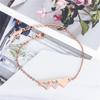 Pulsera familiar de moda creativa más vendida en Europa y Estados Unidos, pulsera de acero de titanio con forma de corazón de melocotón y tres hermanas, fabricantes al por mayor