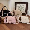 Bolsa Transversal de Ombro para Axila Casual Simples Nova da Moda Texturizada Retrô Cor Sólida Grande Capacidade Primavera 2026
