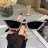 Novos Óculos de Sol Gatinho Design de Nicho Feminino Óculos com Pedraria Embutida Proteção Solar Acessório da Moda Óculos Atacado