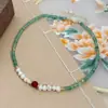 Cadena para Clavícula de Perlas de Agua Dulce Naturales y Grava Verde Fresca de Verano, Collar de Nicho Elegante y Moderno para Mujer