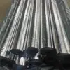Tubo de Isolamento Térmico de Borracha-Plástico com Folha de Alumínio Grau B1 Retardante de Chama à Prova de Fogo Personalizado Isolamento Térmico Absorção de Choque Tubo de Esgoto Algodão de Absorção Sonora Tubo de Borracha-Plástico