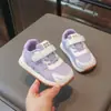 Zapatillas Deportivas de Moda para Niños 2026 Primavera Nuevo Modelo Diseño de Piel para Niñas Zapatos Deportivos Estilo Coreano Zapatos Casuales para Niños