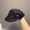 Boné Artístico de Algodão e Linho Estilo Japonês para Mulheres, Boina Versátil Retrô, Boné fino e respirável de bico de pato para o verão, Chapéu de Pintor