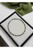 Collar de Calcedonia Blanco y Verde con Sentido del Diseño, Cadena para Clavícula Hecha a Mano con Perlas de Vid, Cadena para el Cuello con Cierre de Lingote de Alta Gama